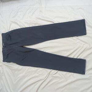 Gap City Jeans Slim Fit, Color Slate Size 28x30